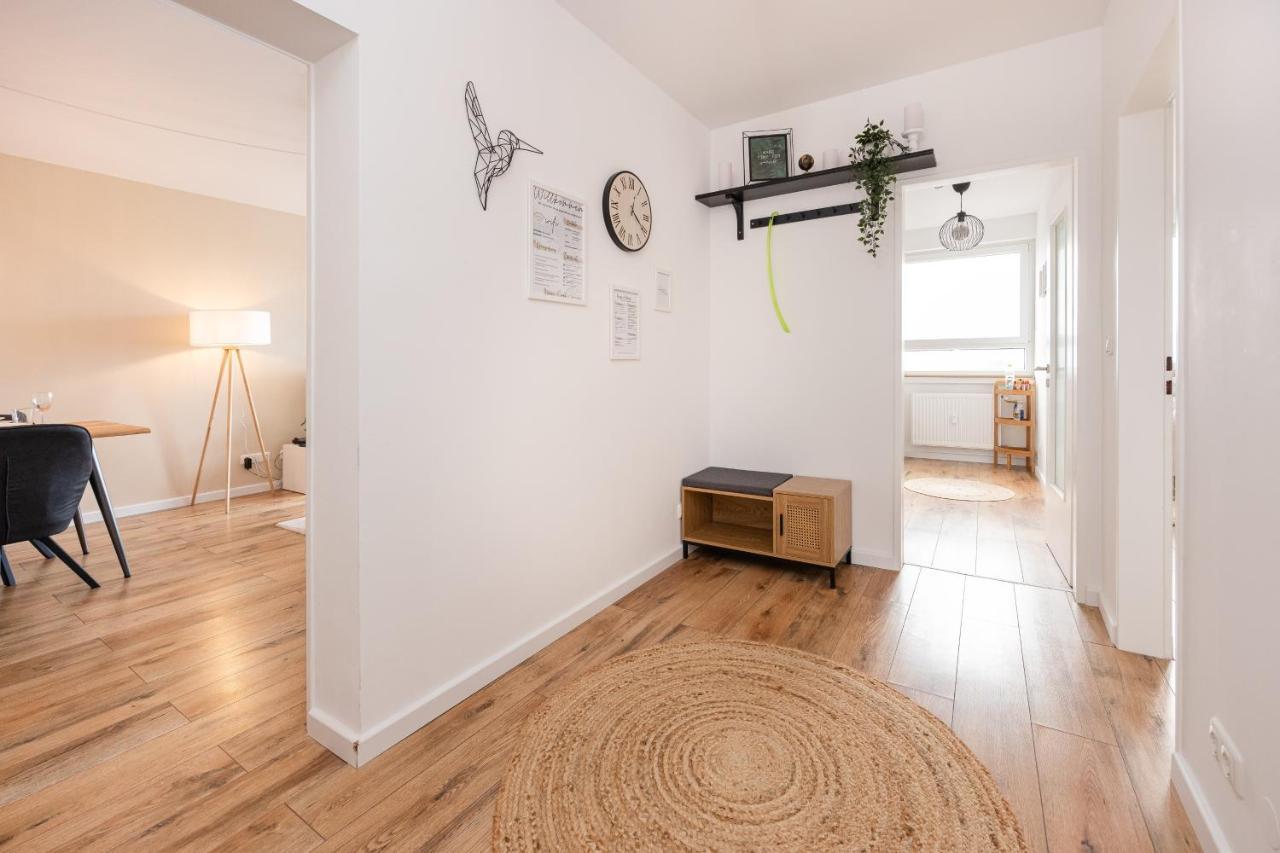 Moderne 2-Zimmer-Wohnung Mit Atemberaubender Skyline Aussicht Auf Frankfurt! شتاينباخ أم تاونوس المظهر الخارجي الصورة
